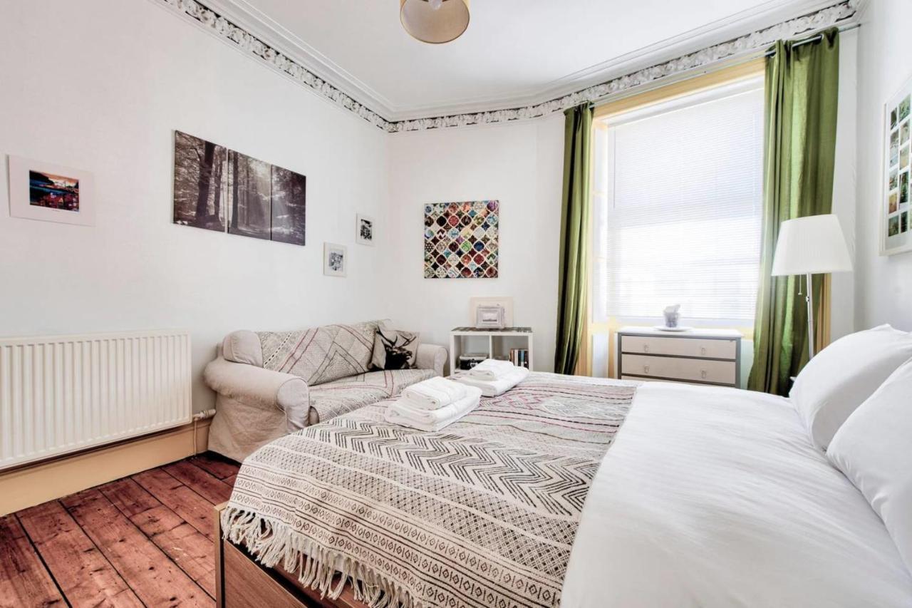 Guestready - Cosy Home 5 Minutes From Waverley! 에든버러 외부 사진