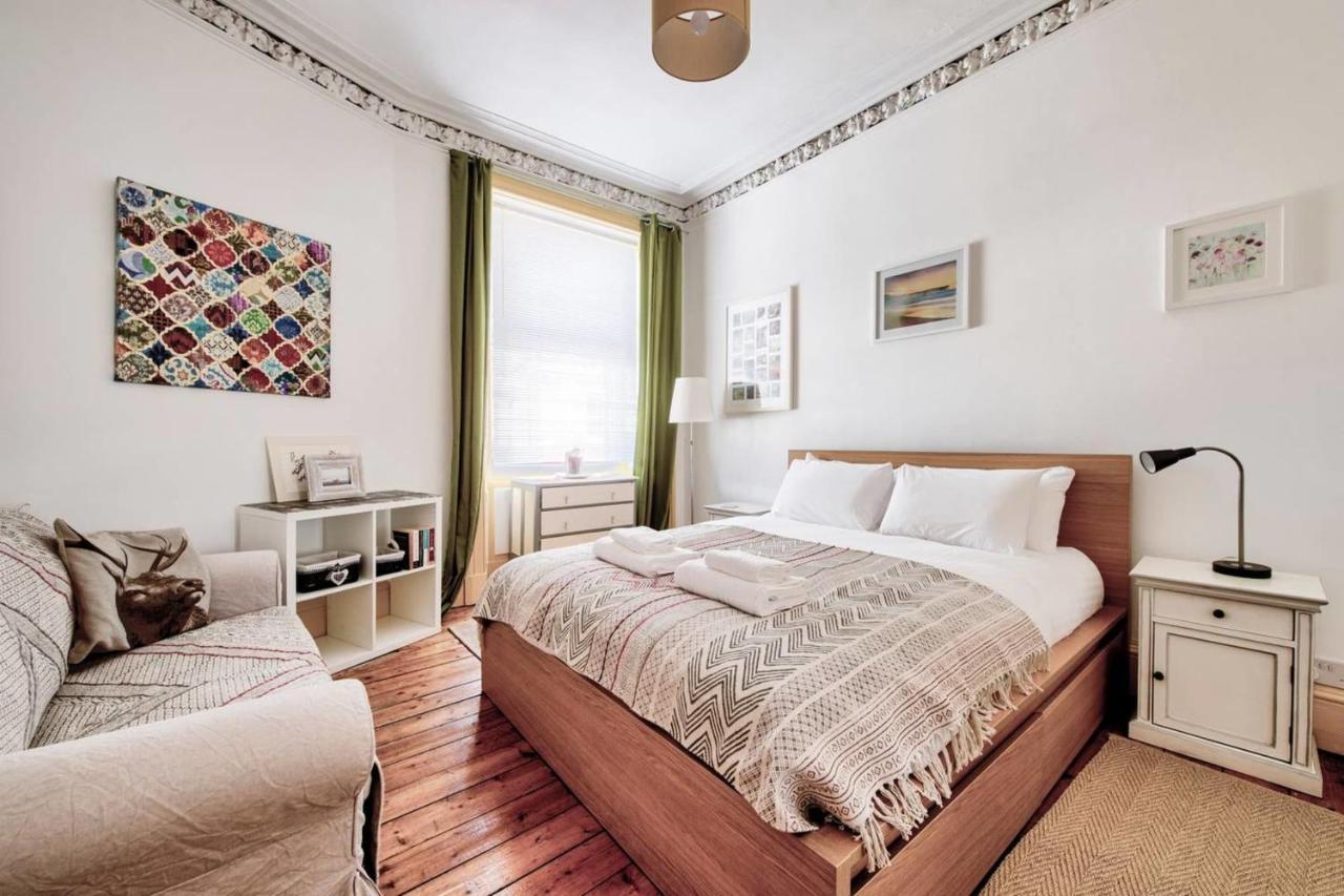 Guestready - Cosy Home 5 Minutes From Waverley! 에든버러 외부 사진
